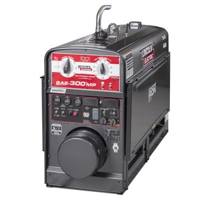 Lincoln Electric SAE-300® MP (Kubota®) W/ Wireless Remote (US/CANADA ONLY) (Discontinued)