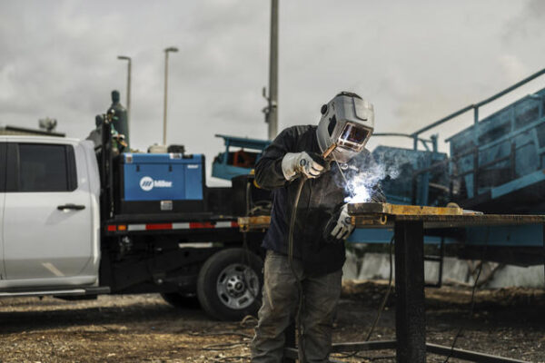 Miller Bobcat 230 Welder/Generator – Vanguard Engine - Image 6